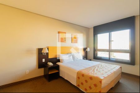 Sala/Quarto de kitnet/studio à venda com 1 quarto, 27m² em Cidade Baixa, Porto Alegre