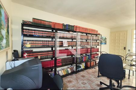 Escritório de casa à venda com 2 quartos, 420m² em Jardim America, São Leopoldo