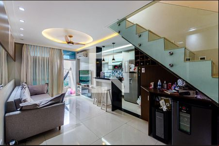 Sala de apartamento para alugar com 3 quartos, 120m² em Santa Rosa, Niterói