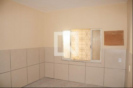 Quarto de casa para alugar com 1 quarto, 48m² em Kennedy, Nova Iguaçu