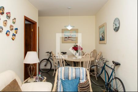 Sala de apartamento para alugar com 2 quartos, 65m² em Jardim Sao Miguel, Guarujá