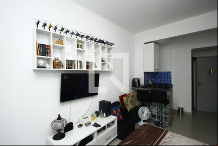 Sala/Quarto de kitnet/studio à venda com 1 quarto, 30m² em Centro, Rio de Janeiro