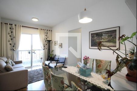 Sala de apartamento para alugar com 3 quartos, 67m² em Umuarama, Osasco