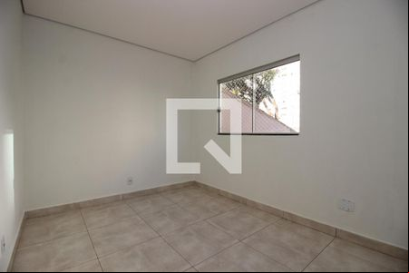 Quarto 1 de apartamento para alugar com 2 quartos, 45m² em Guará Ii, Brasília