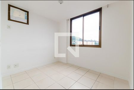 Suíte de apartamento à venda com 3 quartos, 94m² em Centro, Niterói