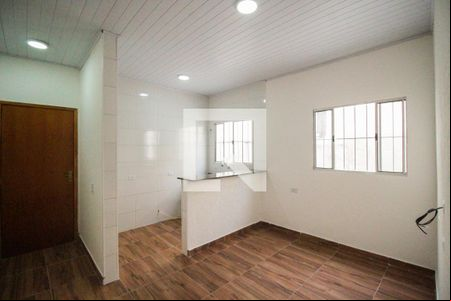 Sala de casa para alugar com 1 quarto, 35m² em Jardim Robru, São Paulo