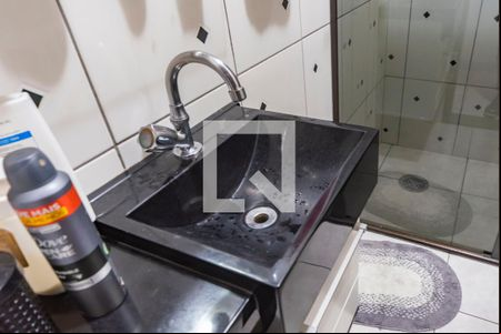 Pia  de casa à venda com 3 quartos, 164m² em Condomínio Maracanã, Santo André