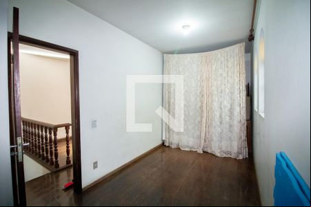 Sala de TV de casa à venda com 3 quartos, 300m² em Brasiléia, Betim