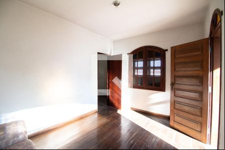 Sala de Estar de casa à venda com 3 quartos, 300m² em Brasiléia, Betim