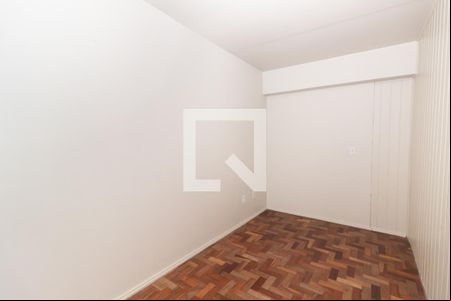 Quarto de apartamento à venda com 1 quarto, 33m² em Vila Ipiranga, Porto Alegre