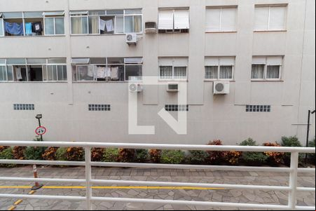 Vista da Sala de apartamento à venda com 1 quarto, 33m² em Vila Ipiranga, Porto Alegre