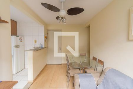 Sala de apartamento à venda com 2 quartos, 50m² em Jardim Marcia, Campinas