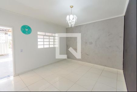 Sala de casa para alugar com 3 quartos, 200m² em Parque Residencial Vila União, Campinas