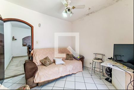 Sala de casa para alugar com 3 quartos, 146m² em Parque Pinheiros, Taboão da Serra
