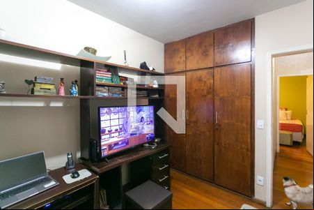 Quarto 1 de apartamento para alugar com 2 quartos, 92m² em Colégio Batista, Belo Horizonte