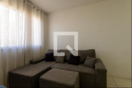 Sala de apartamento para alugar com 2 quartos, 51m² em Setor Faiçalville, Goiânia