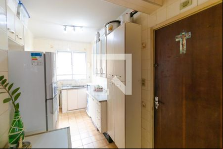 Cozinha de apartamento à venda com 3 quartos, 92m² em Vila Joaquim Inácio, Campinas