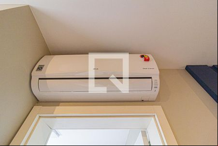 Ar condicionado de kitnet/studio para alugar com 1 quarto, 40m² em Centro Cívico, Curitiba