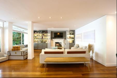 Sala 1 de casa de condomínio à venda com 5 quartos, 700m² em Jardim Ampliação, São Paulo