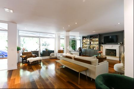 Sala 1 de casa de condomínio à venda com 5 quartos, 700m² em Jardim Ampliação, São Paulo