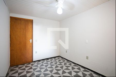 Quarto de casa para alugar com 1 quarto, 22m² em Santo Antônio, Osasco