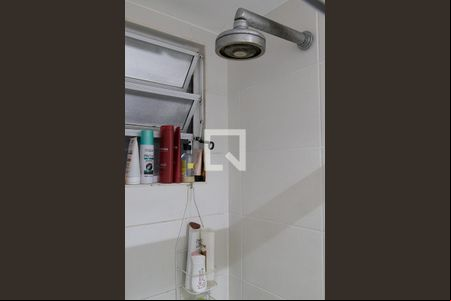 Banheiro  de apartamento para alugar com 2 quartos, 54m² em Vargem Pequena, Rio de Janeiro