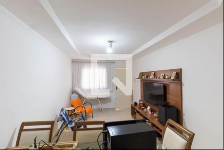 Sala de casa para alugar com 2 quartos, 75m² em Jardim Fernandes, São Paulo