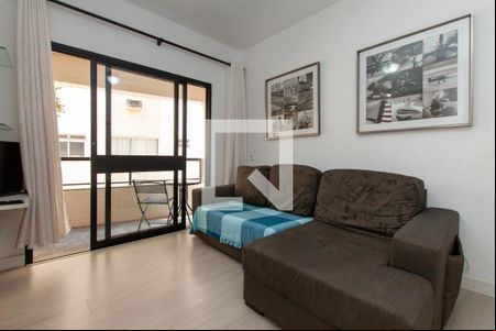 Sala de apartamento para alugar com 1 quarto, 76m² em Jardim Três Marias, Guarujá