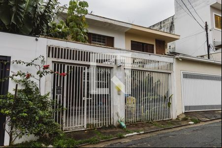Fachada de kitnet/studio para alugar com 1 quarto, 25m² em Alto da Lapa, São Paulo