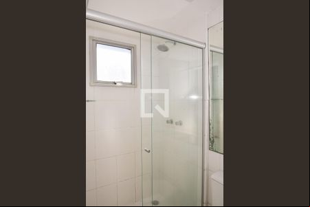 Banheiro da Suíte de apartamento à venda com 2 quartos, 51m² em Jardim Itu Sabará, Porto Alegre
