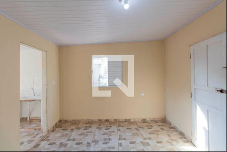 Quarto de casa para alugar com 1 quarto, 30m² em Jardim Fernandes, São Paulo