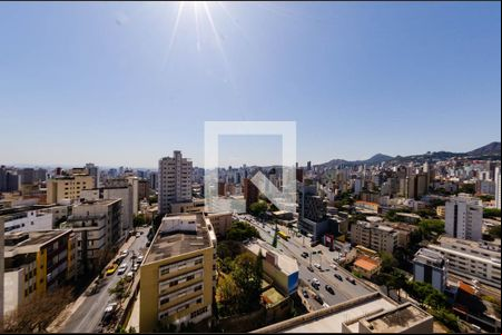 Vista de apartamento para alugar com 3 quartos, 110m² em São Pedro, Belo Horizonte