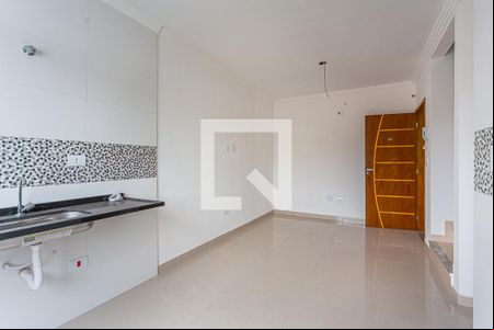 Sala e Cozinha de apartamento à venda com 2 quartos, 94m² em Vila Guarará, Santo André