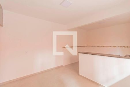 Sala de casa para alugar com 1 quarto, 50m² em Jardim Eliane, São Paulo