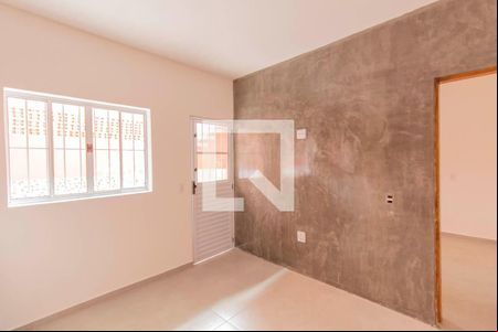 Sala de casa para alugar com 1 quarto, 50m² em Jardim Eliane, São Paulo