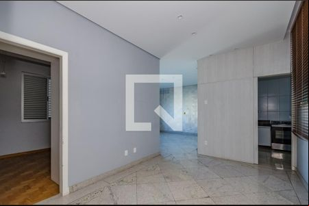 Sala 2 de apartamento para alugar com 3 quartos, 100m² em Barro Preto, Belo Horizonte