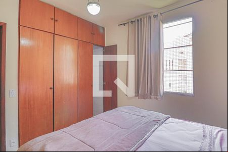 Quarto Suíte de apartamento à venda com 3 quartos, 80m² em Santo Antônio, Belo Horizonte