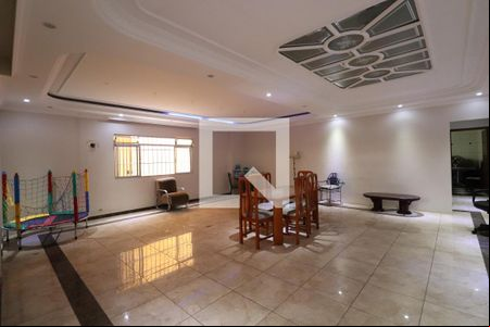 Sala de casa para alugar com 4 quartos, 650m² em Parque Jurema, Guarulhos