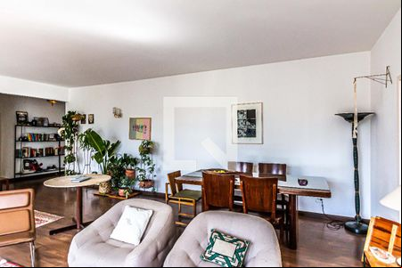 Sala de apartamento para alugar com 3 quartos, 220m² em Higienópolis, São Paulo