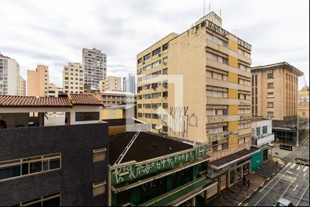 Vista da sala de apartamento à venda com 2 quartos, 89m² em Centro, Campinas