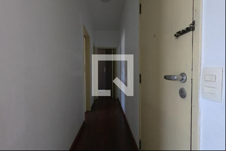 Corredor de apartamento à venda com 2 quartos, 58m² em Parque Assuncao, Taboão da Serra