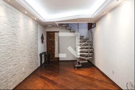 Sala de casa para alugar com 3 quartos, 209m² em Vila Camilópolis, Santo André