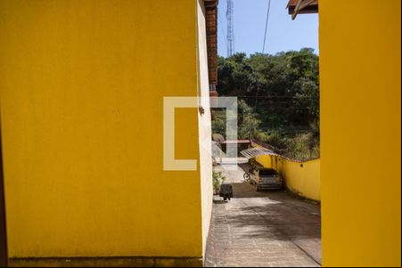 Área Externa de casa para alugar com 2 quartos, 92m² em Rocha, São Gonçalo