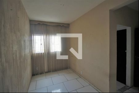 Sala de apartamento para alugar com 1 quarto, 48m² em Raul Veiga, São Gonçalo