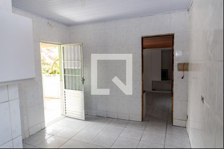 Cozinha da casa 1 de casa à venda com 7 quartos, 250m² em Parque Imigrantes, Diadema