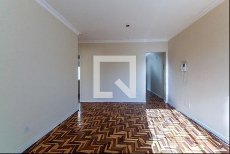 Sala de casa à venda com 3 quartos, 201m² em Auxiliadora, Porto Alegre