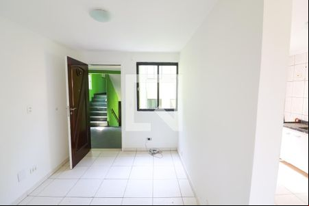 Sala de apartamento para alugar com 2 quartos, 49m² em Jardim Raposo Tavares, São Paulo