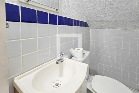 Lavabo de casa para alugar com 2 quartos, 75m² em Balneário Cidade Atlântica, Guarujá