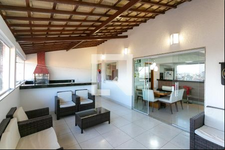 Varanda de casa à venda com 3 quartos, 180m² em Penha, Belo Horizonte