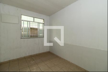Quarto 1 de casa para alugar com 2 quartos, 70m² em Brás de Pina, Rio de Janeiro